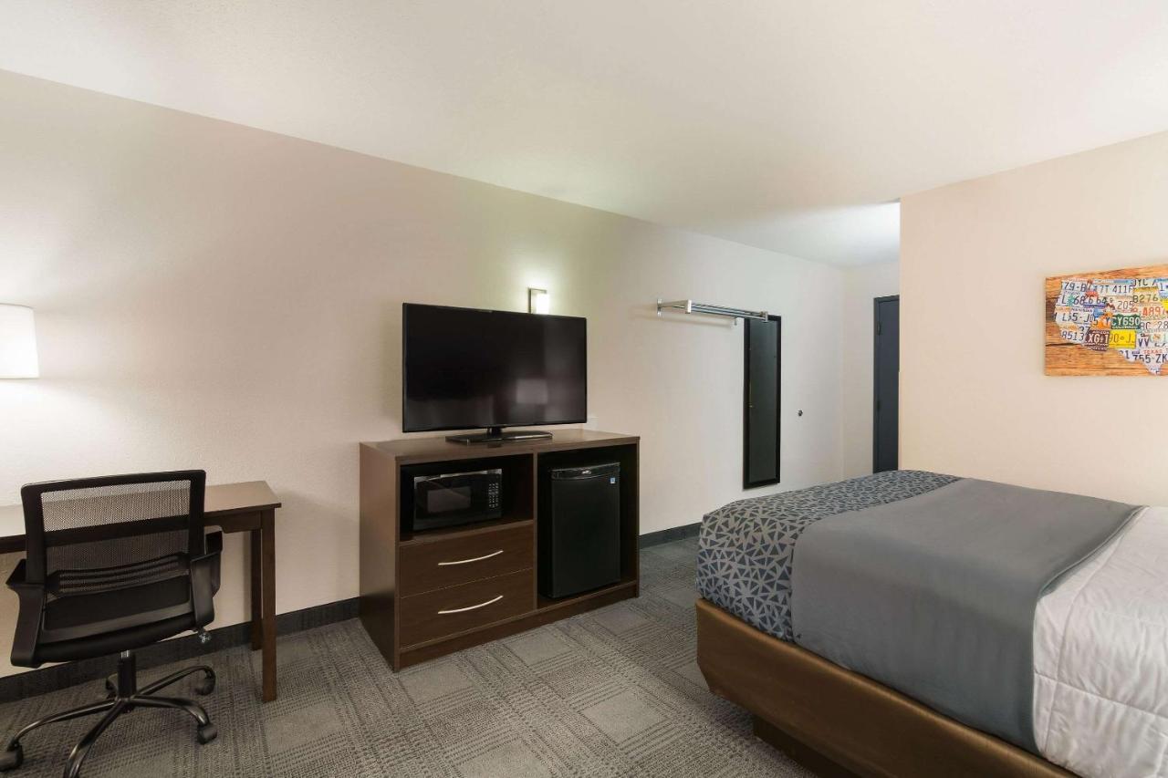 Econo Lodge Williston Zewnętrze zdjęcie